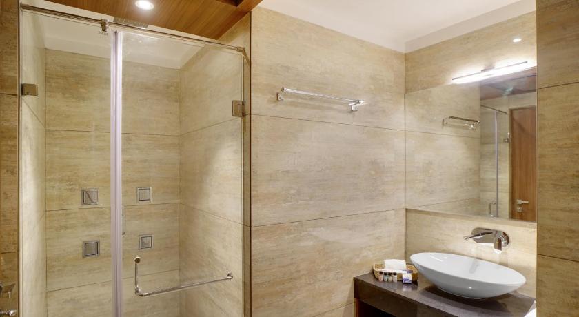 Hotel Four Element