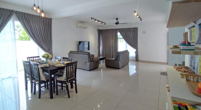 Hom Villa 5rm 12-22px Wifi/Netflix/BBQ/SteamBoat photo