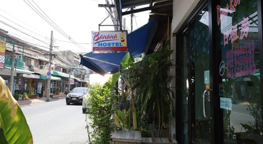 Banana hostel (Don Muang)