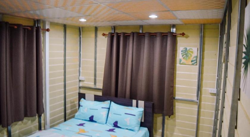 Image of Family Bungalow 16