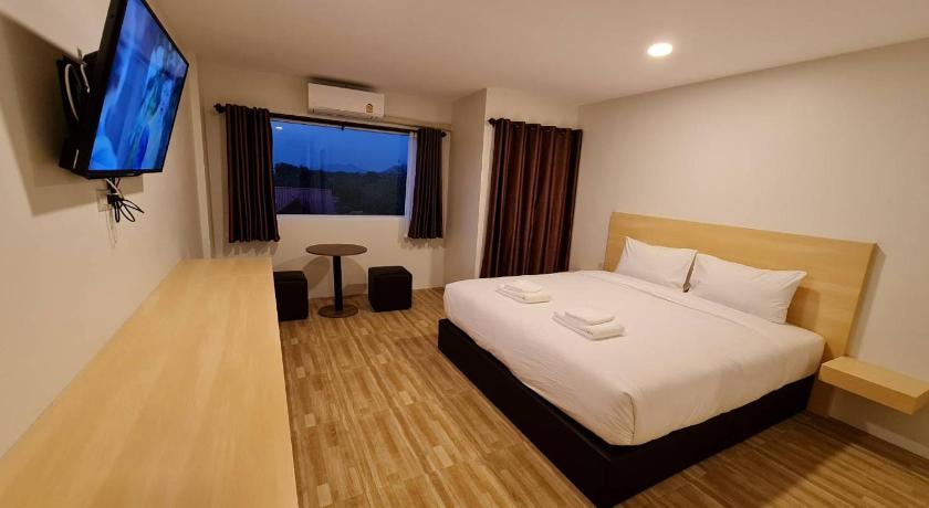 Image of King Room with Patio 0
