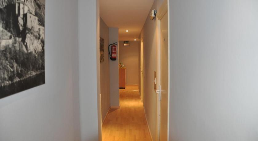 Hostal Ruiz photo