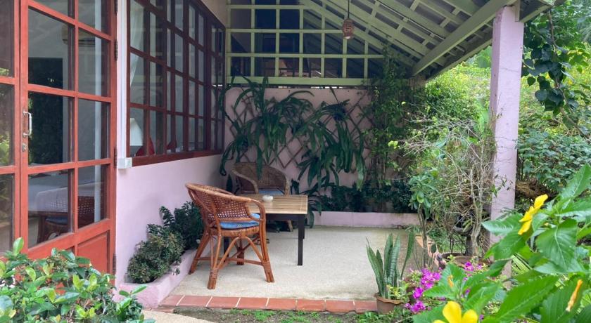 Image of Deluxe double or twin garden room D 6