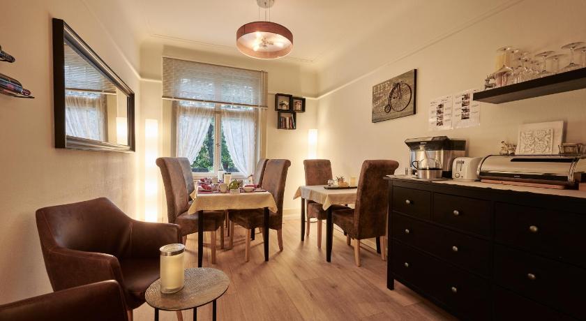 Max Aviation Villa & Apartments - image 11