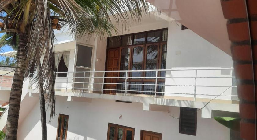 VARMA SEA VIEW VILLAS photo