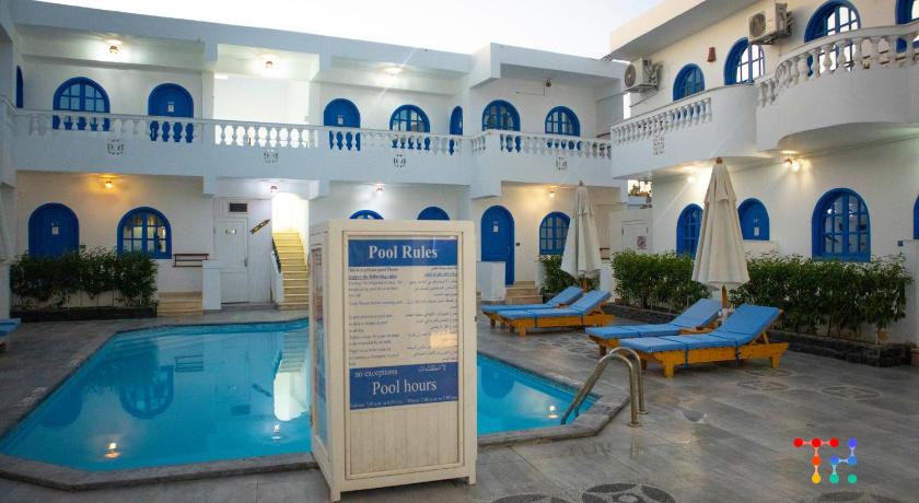 Sea Horse Hotel Dahab photo