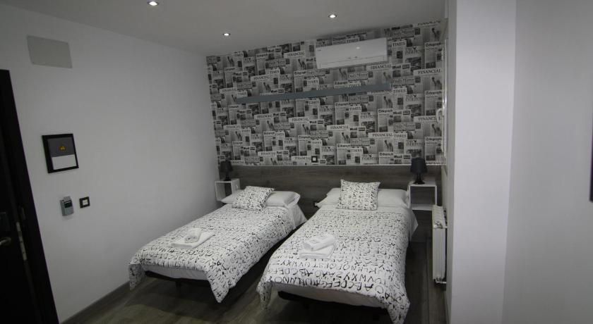 Image of Twin Classic 0