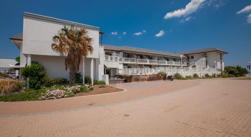 Neptune's Palace Condo — Hotel in Virginia Beach (VA)