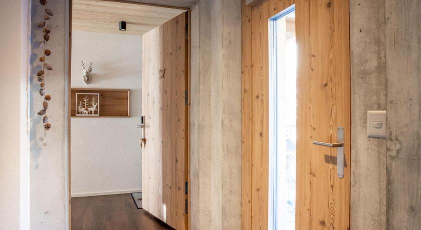 Chalet CARVE - Apartments EIGER, MOENCH and JUNGFRAU photo