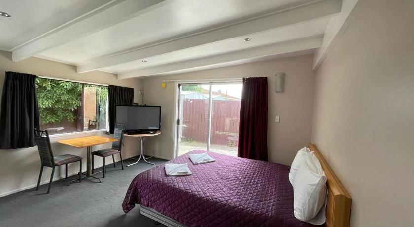 Blenheim Road Motor Lodge photo
