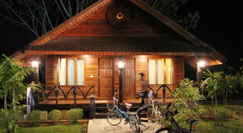 รูปของห้องที่มีประตูเชื่อมถึงกัน (Connection Room) 3