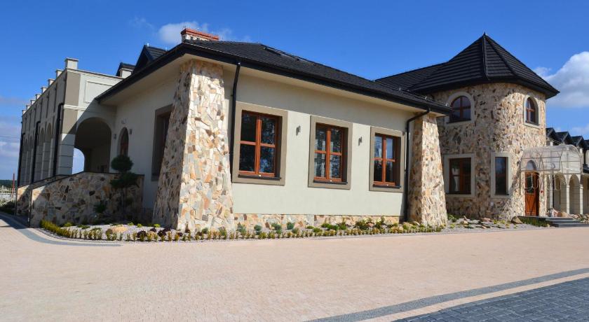 Hotel Regent — Hotel in Nowosiolki-Kolonia
