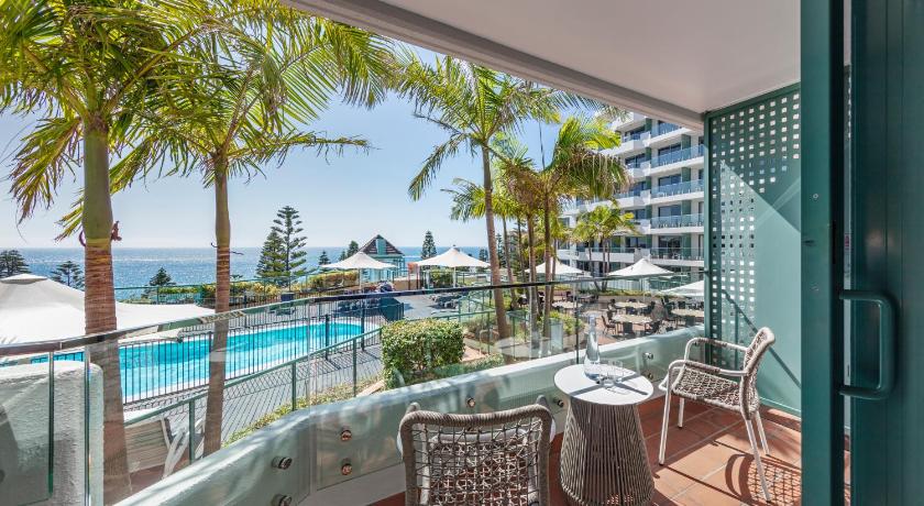 Crowne Plaza Coogee Beach