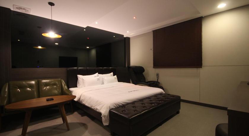 Imhotel photo