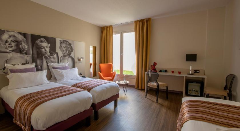 Hotel Arles Plaza