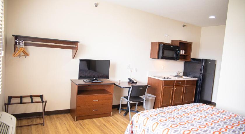 White House Suites photo