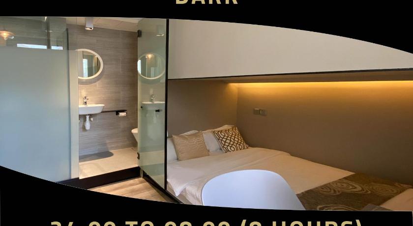 Image of Double Room with Window - 8 Hours Night Use Between 11:59 PM and 8:00 AM 8