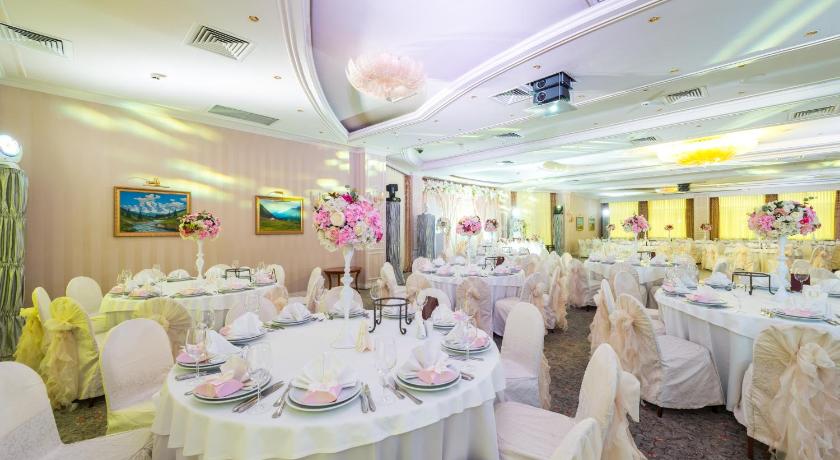 Grand Tien Shan Hotel photo