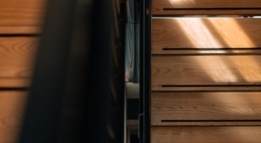 Asgard Hotel photo
