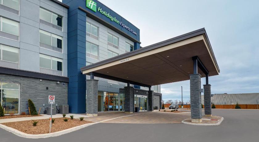 Holiday Inn Express and Suites Port Elgin photo