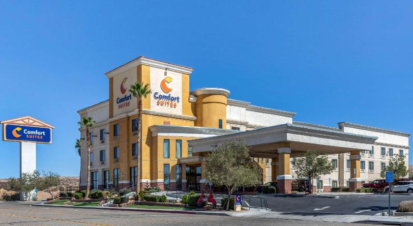 Comfort Suites Barstow near I-15