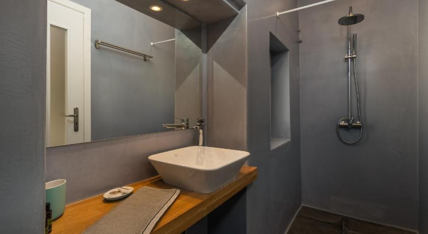Kalivitis Boutique House photo