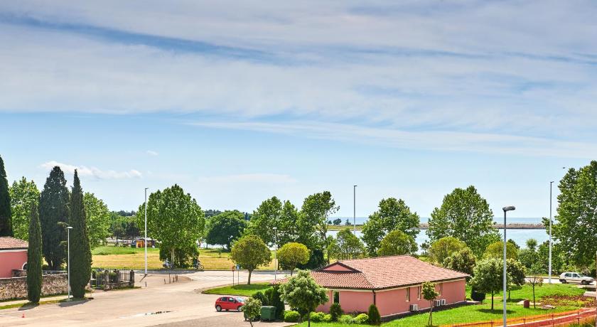 Apartment Vita Moela 23 &amp; 24 — Hotel in Umag