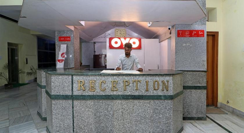 OYO 16112 Hotel Uruvela International