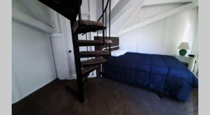 Unit 11-Treetop 2 Bedroom Villa photo