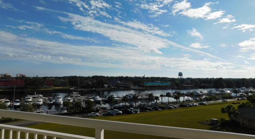 Yacht Club Villas #1-503 photo