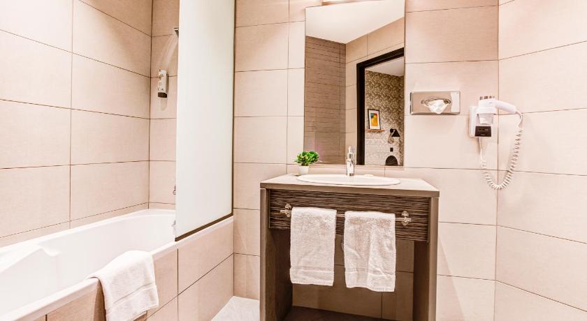 Image of Classic Double Room 5