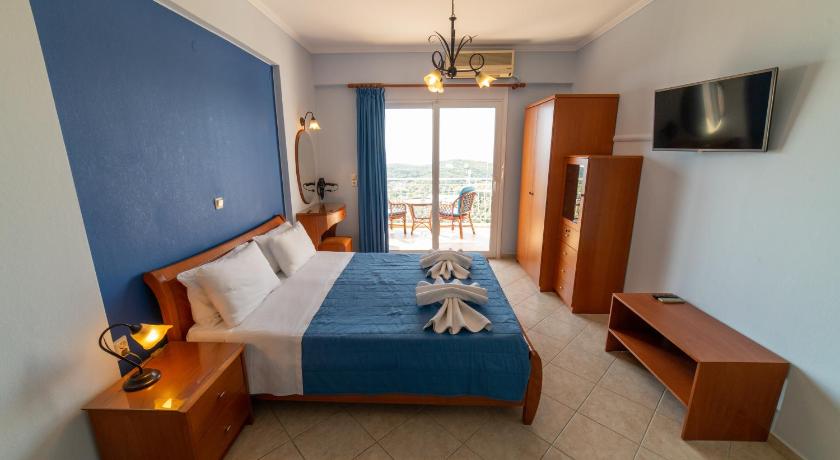 Image of Studio with Sea View 0