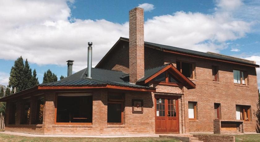 Hosteria Miyazato Inn — Hotel in El Calafate