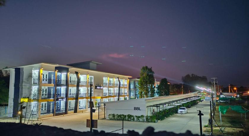 โรงแรมบาบาราย — Hotel in Sisaket
