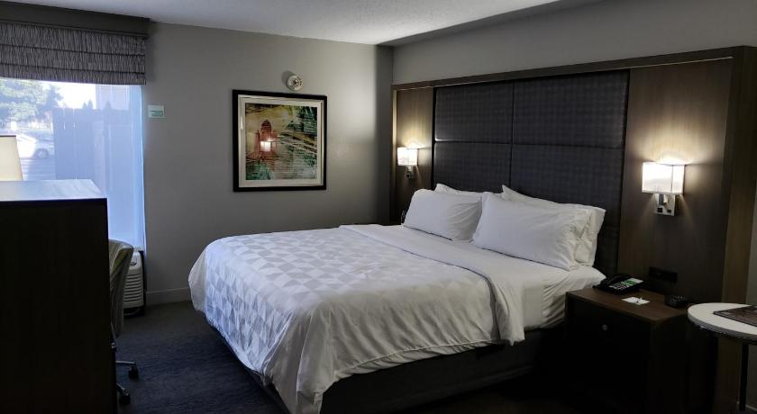 Holiday Inn Huntsville - Research Park