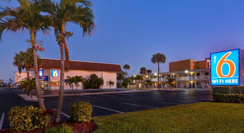 Motel 6-Cocoa Beach, FL photo