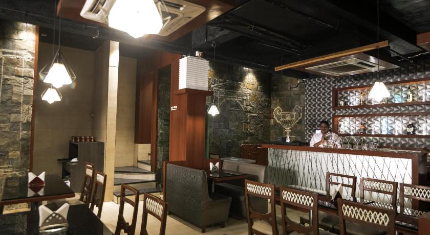 Hotel Monarch Guestline in MIDC Rabale