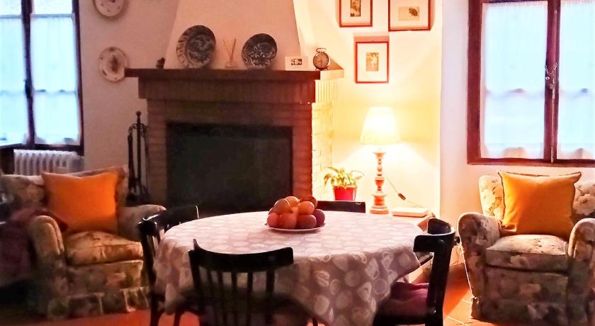 Casa Bartolacci Charme in Bivigliano (Near Mugello and Florence)
