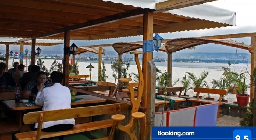 Relax Apartment in Varna South bay - image 7