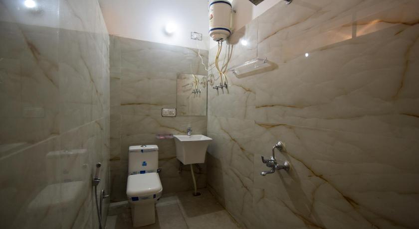 Hotel Keshav Residency photo