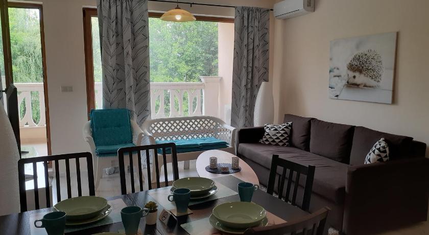 Relax Apartment in Varna South bay - image 12