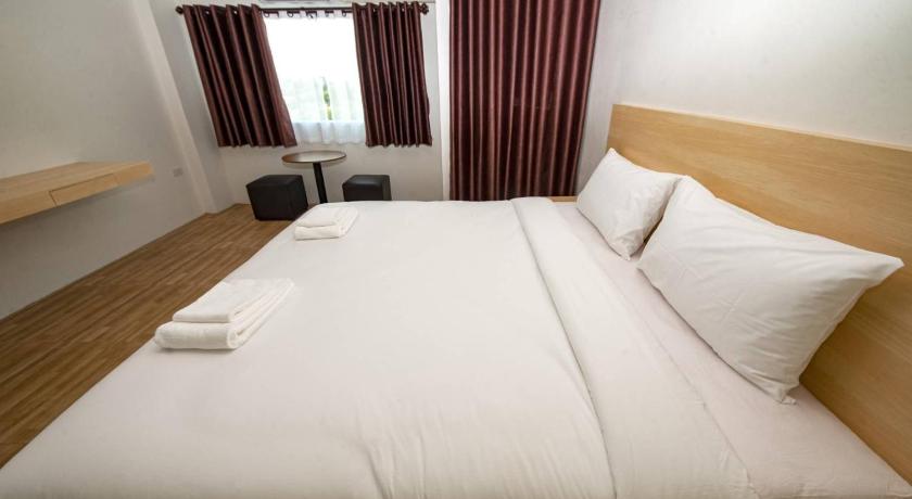 Image of King Room with Patio 9