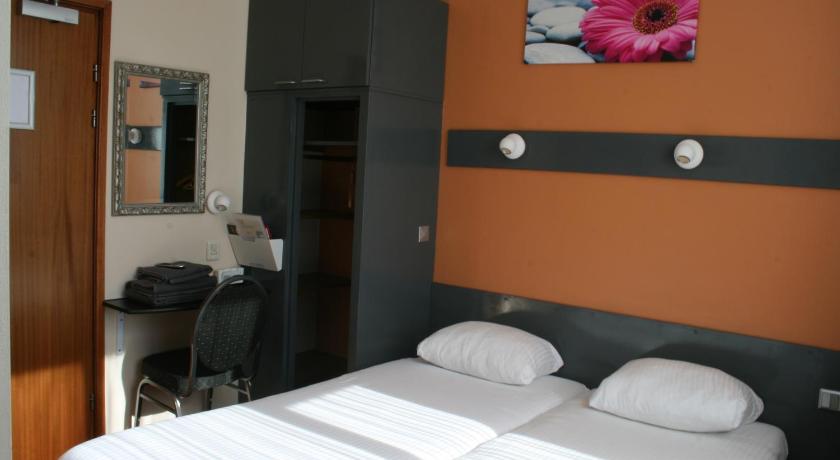 Image of Budget Twin Room 4