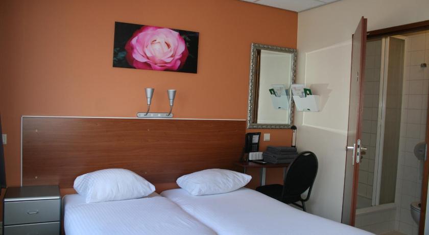 Image of Budget Twin Room 5