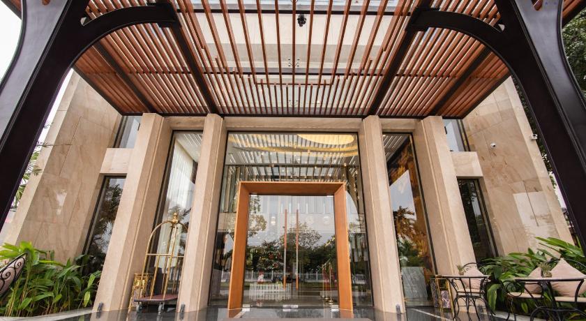 海阳 Purple Lotus Hotel 3星级 酒店 外观