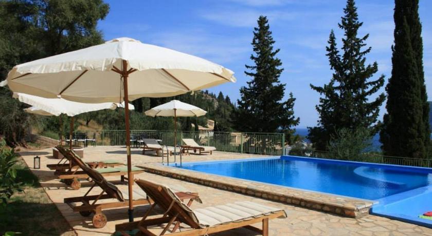 Lefkas Petra — Hotel in Lefkada