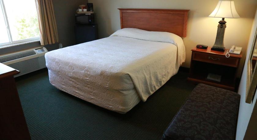Horizon Inn & Suites photo