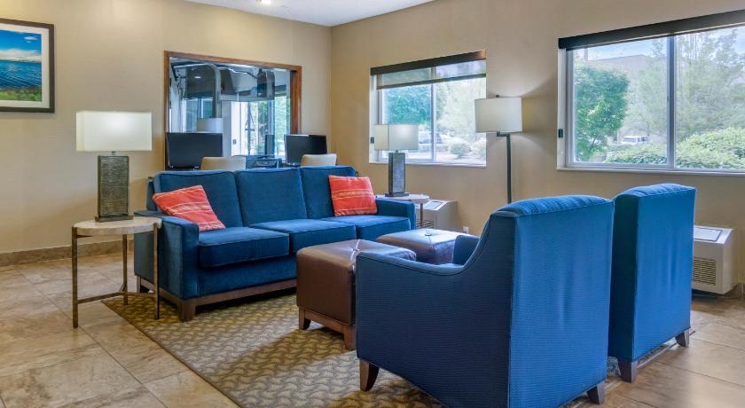 Comfort Inn and Suites Bothell - Seattle North