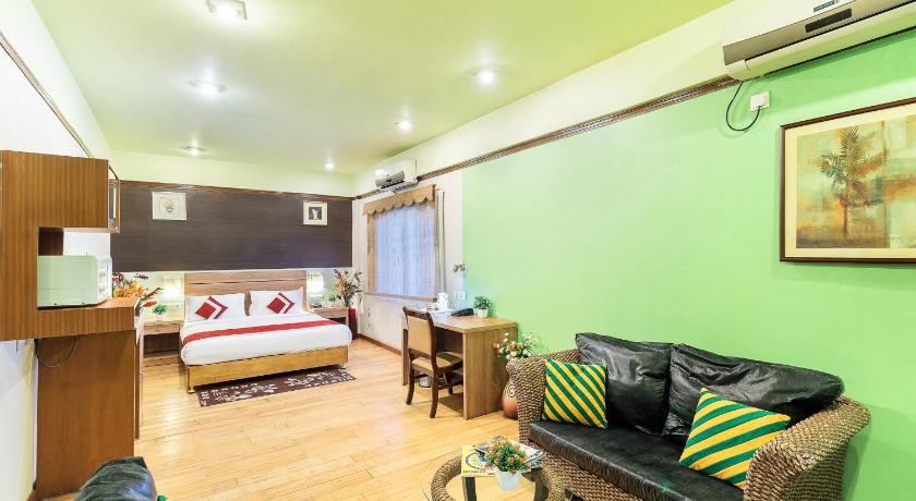 Image of Standard Suite Family 0