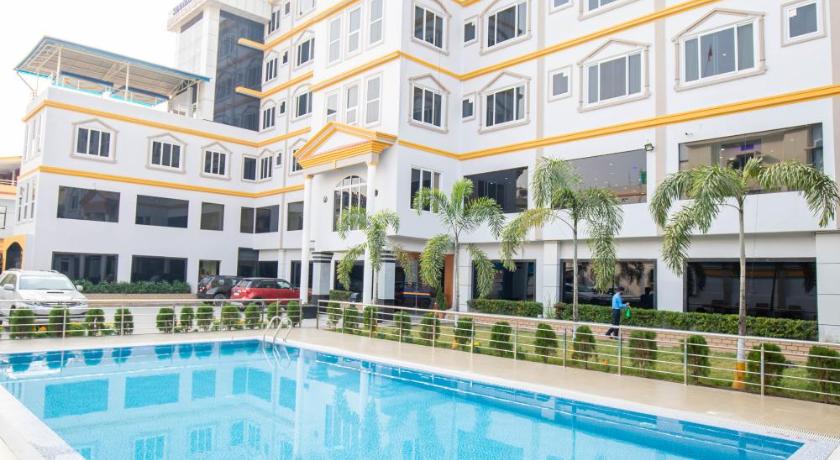Siddhartha Hotel Grand City — Hotel in Birtamode